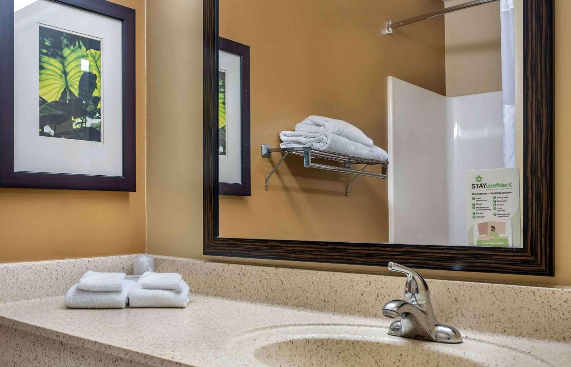 Extended Stay America Suites - Rochester - Greece Esterno foto
