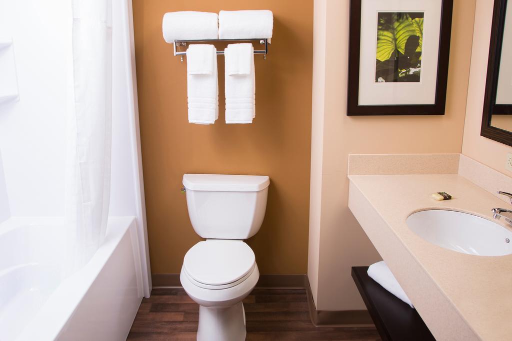 Extended Stay America Suites - Rochester - Greece Esterno foto